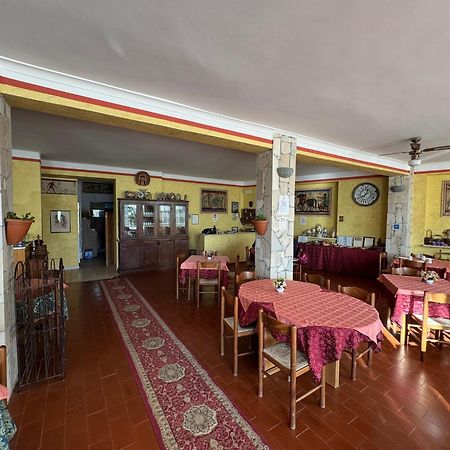 Hotel Paradiso Tarquinia Eksteriør bilde