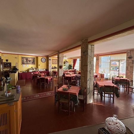 Hotel Paradiso Tarquinia Eksteriør bilde