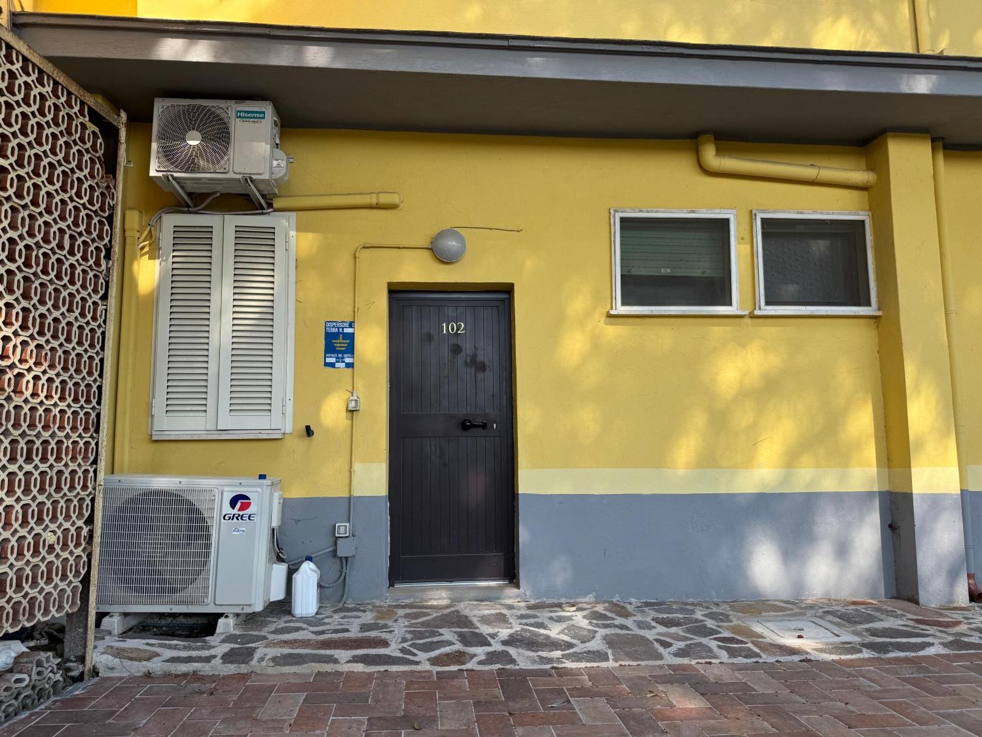 Hotel Paradiso Tarquinia Eksteriør bilde