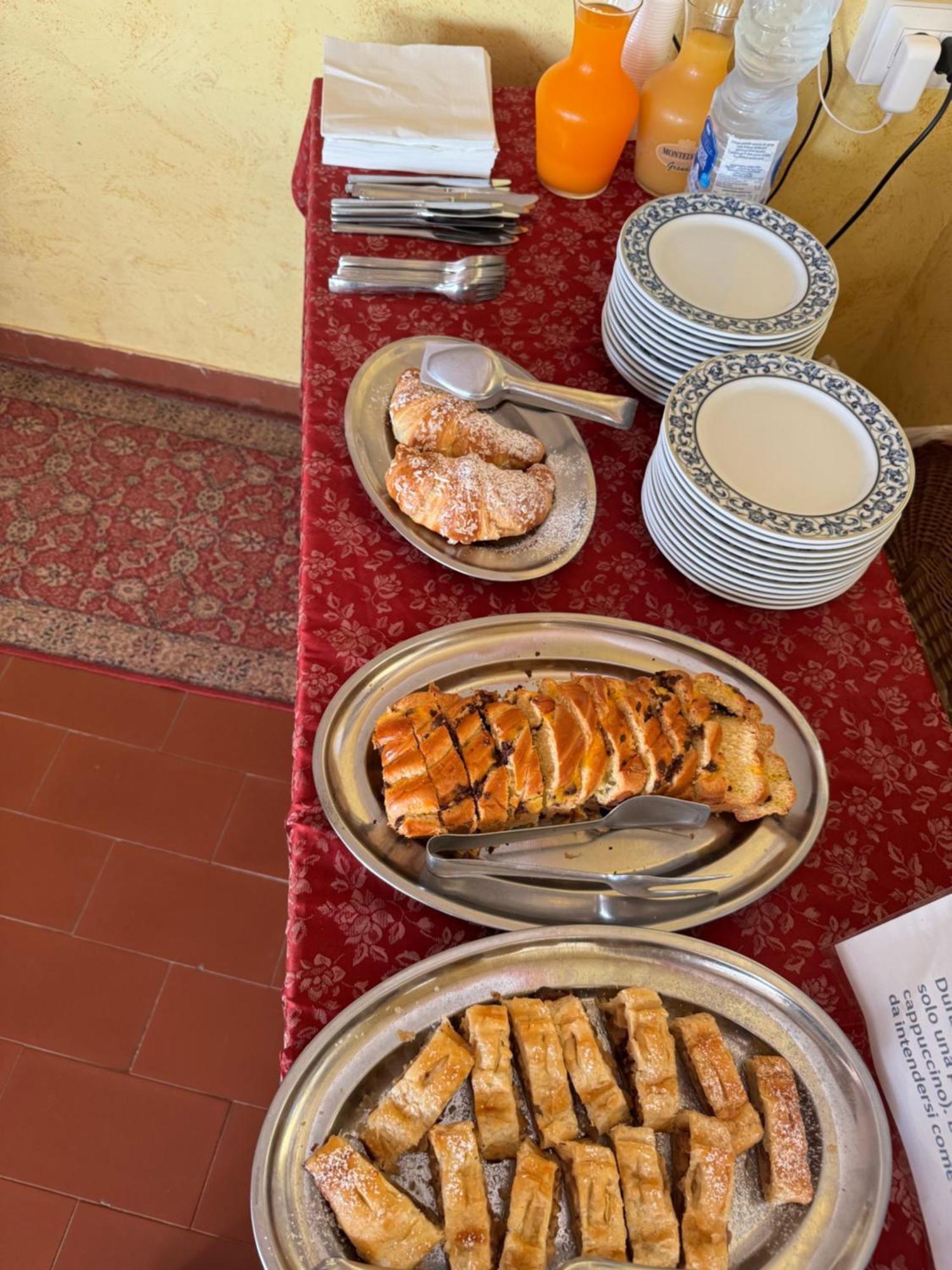 Hotel Paradiso Tarquinia Eksteriør bilde