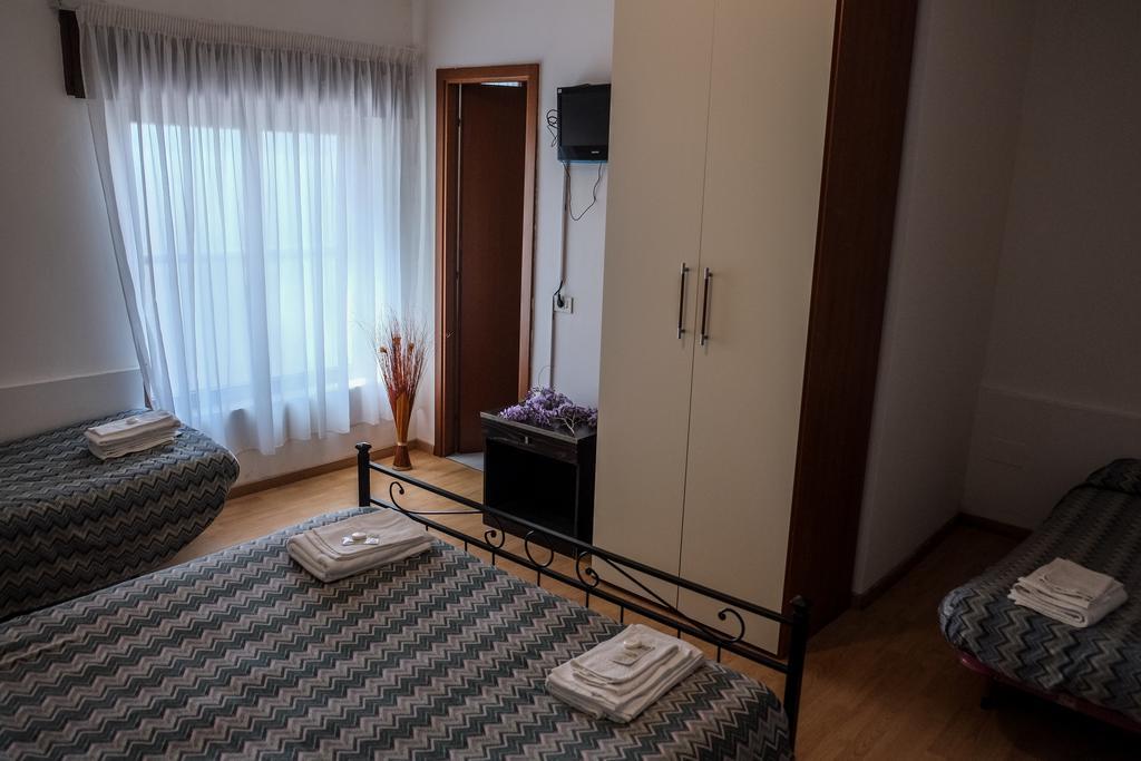Hotel Paradiso Tarquinia Eksteriør bilde