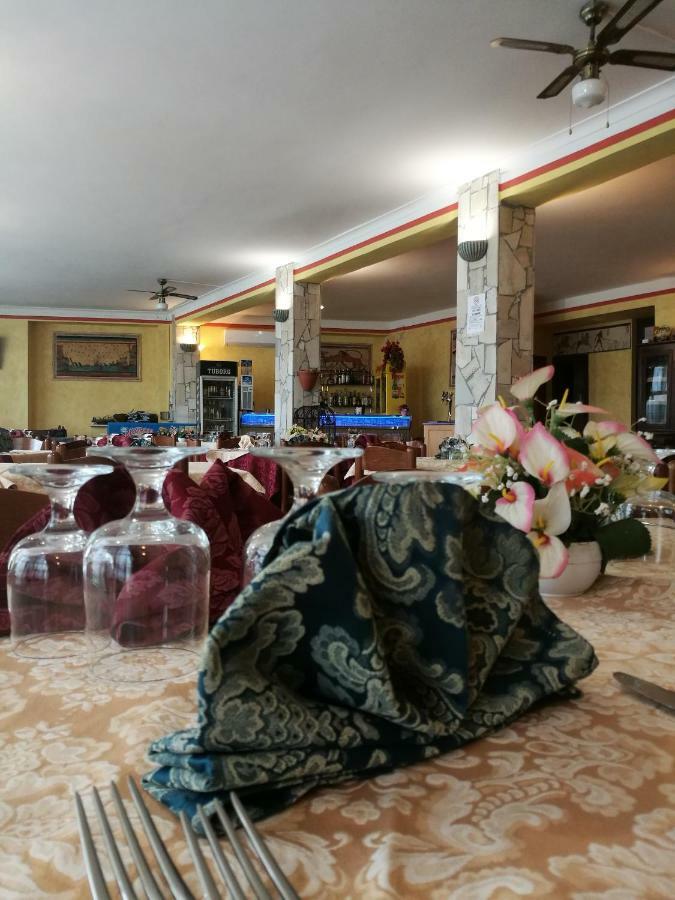 Hotel Paradiso Tarquinia Eksteriør bilde